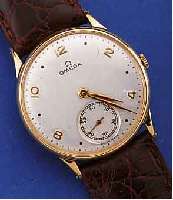 OMEGA HERRENARMBANDUHR, SCHWEIZ UM 1950, ROSE-G. 750/000, BODEN U. GLASR. GEDR., BLATT REST., WERK VERG., 17 ST., HANDAUFZUGKAL. 28, KOMP.-UNR., ...