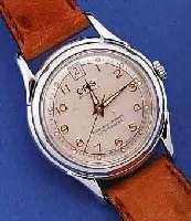 ORIS HERRENARMBANDUHR AUTOMATIK, SCHWEIZ UM 1990, EDELST. POL., BEIDS. VERGL., BODEN GESCHR., ZENTRALSEK., DATUM BEI 12, 25 ST., ZENTRALROTOR ...