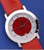 KONVOLUT: 2 DESIGNERHERRENARMBANDUHREN, UNGETR. LAGERW. UM 1990, LEDERB., BEIDE HIGH-TECH-QUARTZW. M. SEK.-TAKT U. DATUM, 1X PIERRE ...