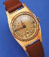 KONVOLUT: 3 LACO HERRENARMBANDUHREN, GEFERT.IN DER ZEIT UM 1938- CA 1955, ALLE METALL M. GG-AUFL., ALLE HANDAUFZUGKAL., LEDERB. NEU, 1X NEUTR. ...