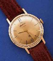 GLASHÜTTE HERRENARMBANDUHR SOGENANNTE GÜTEUHR, DEUTSCHLAND UM 1967, ORIG.-ETUI, PAPIERE M. GARANTIEKARTE U. HERKUNFTSNACHW., METALL ROSE- VERG., ...