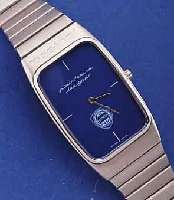 PININ FARINA DESIGNERARMBANDUHR, AUF ZIFFER-BL. LOGO VON LANCIA, GLEICHN. AUTOFIRMA, EDEL-ST. MATT. INCL. EDELST.-BAND, HIGH-TECH- QUARTZW., ...