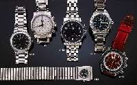 KONVOLUT: BREITLING STAHLARMBäNDER, 1X ROULEAUX M. UTC-QUARTZUHR ZUR ZWEITZEIT, Z.B. FüR CHRONOMAT, STEGBR. 20 MM, L. VON STEG ZU STEG CA. ...