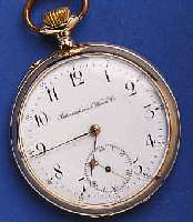 IWC OFIWC OFFENE HERRENTASCHENUHR, RG 585/000, EMAILBL. SIGN., FEIN HAARR., ZEIGER TEILW. ERS., METALLCUV. M. WIDM.-GRAV 1917, VERG. ANKERWERK 15 ...