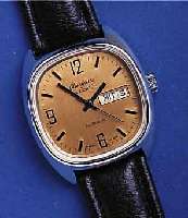 GLASGLASHÜTTE HERRENARMBANDUHR SPEZICHRON AUTOMA- TIK, DEUTSCHLAND UM 1982, METALL VERCHR., EDELST.-BODEN GEDR., TAG U. DATUM, 22 ST., KAL. ...