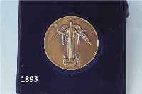 BREKBREKER, ARNO, 1900-1991, PAX, BRONZEMEDAIL- LE, BETITELT UND DATIERT 1955, RÜCKSEITIG BEZ.: DIE ZUKUNFT IST HEUTE, D. CA. 4 CM