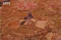 WANDBEHANG, CHINA, UM 1900, TAUBEN UND BLUMENMOTIVE, IM BAUM VOGEL, BLATTSTICHSTICKEREI, SEIDE/SEIDE, MEHRFACH GERISSEN, ...