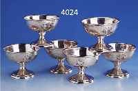 6 EI6 EIS/DESSERTSCHALEN, DEUTSCH UM 1910, 925ER SILBER, BES.-MONOGR. LIGIERT, MEISTER- MARKE UNGED., VERBEULT, H CA. 7 CM, CA. 365 G