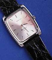 KONVOLUKONVOLUT: 2 HERRENARMBANDUHREN, SCHWEIZER PROD., UNGETR. LAGERW. UM 1990, 1X ZENITH SERIE PORT ROYAL, EDELST., MINERALFLACHGL., 1X REVUE ...