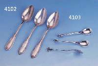 5 MO5 MOKKALÖFFEL, GEORG JENSEN, DÄNEMARK UM 1925, 830ER SILBER, TREIBARBEIT, NUMER. 162, L. CA. 12.5 CM, SAMMELW., DER LIT ABGEBILDET J. ...