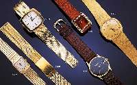 GUEBELINGUEBELIN FEINE HERRENGOLDBANDUHR, SCHWEIZ UM 1968, FLACHES GG 750/000-GEH. INCL. GG- FLECHTB., BODEN GEGEN GEH. 2-FACH VERSCHR., BOMB. ...