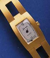 GLASHÜTTE DAMENARMBANDUHR, DEUTSCHLAND UM 1984, MASSIV METALL, GEH. U. BAND MATT VERG., EDELST.-BODEN GEDR., QUARTZW. M. BASISKAL. 38-30 JEDOCH ...