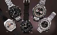 BREITLING ARMBANDCHRONOGRAPH, SCHWEIZ UM 1972, EDELST., BODEN GESCHR., 45-MIN.-STOPP- ZÄHLER, DATUM BEI 6, TACHYMETERAUßENSKALA, 17 ST., ...