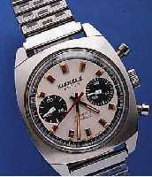 KIENZLE ARMBANDCHRONOGRAPH, DEUTSCHLAND/ SCHWEIZ UM 1968, EDELST., BODEN GESCHR., EDELST.-ZUGGLIEDERB. SPÄTER, KONTRASTZIFFER- BL. M. ...