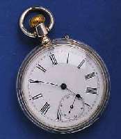 LONGINES FRÜHE HERRENTASCHENUHR, SCHWEIZ UM 1880, 800ER SILBER, FRÜHER KRONENAUFZ., EMAIL- BL., GEBL. STAHLZEIGER, AUF CUV. HERKUNFTS- U. ...