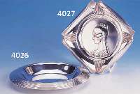 JUGEJUGENDSTILSCHALE, METALL VERSILBERT, ÖSTERREICH UM 1905, MEISTERMARKE ARGENTOR, MITTIG DAME IM BIEDERMEIERSTIL NACH JUGEND- STILAUFFASSUNG, ...