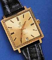 RODANIARODANIA HERRENARMBANDUHR AUTOMATIK, SCHWEIZ UM 1966, METALL-STÜLPGEH. HARTVERG., EDELST.- BODEN, GET. A-WELLE, BEI FERTIGST. WASSERGE- ...