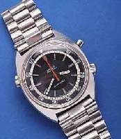OMEGA ARMBANDCHRONOGRAPH SEAMASTER CHRONOSTOP, SCHWEIZ 1969, EDELST. INCL. EDELST.-BAND BODEN GESCHR., ZIFFERBL.-AUßENKRANZ M. 60ER TEILUNG ...