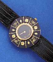 KONVOKONVOLUT: 2 KARL LAGERFELD DESIGNERDAMENARM- BANDUHREN, UNGETR., SCHWEIZ UM 1995, VERSCH. DESIGNS, LEDERB., VERKAUFSLOGO, EHEM. UNVER- B. ...