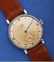 OMEGA HERRENARMBANDUHR, ART-DECO, 1940, EDELST., BOD. U. GLASRAND AUFGEDR., D. 35 MM, AUßER LEDERBD. U. KRONE ORIG.ZUSTAND, 15 ST., ...
