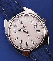 OMEGA HERRENARMBANDUHR QUARTZ, SCHWEIZ UM 1980, EDELST., BODEN GEDR., BEI FERTIGST. WASSERGESCH., EMAILFARB. KONTRASTZIFFERBL., ZENTRALSEK., ...