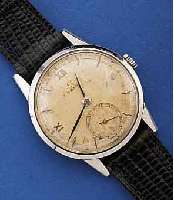 OMEGA HERRENARMBANDUHR, SCHWEIZ UM 1951, EDELST., BOD. U. GLASRD. AUFGEDR., ORIG. BL. FLECKIG, WERK ROT VERG., 15 ST., HANDAUFZUG, KAL. 265, ...
