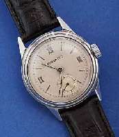 KONVOLUT: 2X MOVADO HERRENARMBANDUHREN, SCHWEIZ UM 1945, BD. HANDAUFZ., 1X METALL VERCHR., BETONTE, GESTUFTE BANDANST., EDEL- ST.BD. U. GLASRD. ...
