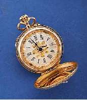 DAMENANHÄNGE-/TASCHENUHR SAVONETTE, SCHWEIZ UM 1908, 18 CT. RG, BEIDE RÄNDER SCHMUCKGRAV., SPRUNGDECKEL M. SCHWALBENDARST. U. BLUMENGRAV. , ...
