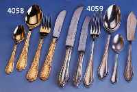 109-TEILIGES BESTECK, DEUTSCH, 30ER JAHRE, 800ER SILBER, VERTR. D. HÜLSE, BEST. AUS: 12 MESSER (GRIFFE GEFÜLLT, KLINGEN STAHL), 12 GABELN, 12 ...