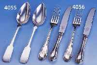 BESTECK FÜR 6 PERSONEN, DEUTSCH 30ER JAHRE, 800ER SILBER, FLORAL VERZIERT, BES.-MONOGR., BEST. AUS: 6 MESSER (GRIFFE GEFÜLLT, KLINGEN STAHL) UND ...