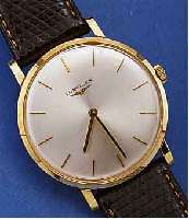 LONGINES HERRENARMBANDUHR, SCHWEIZ, UNGETR. LAGERW. U 1962, METALLGEH. M. GOLDAUFLAGE (40 MICRON !), NEUTR. BAND, ORIG. STIFTSCHL., BOD. U. ...