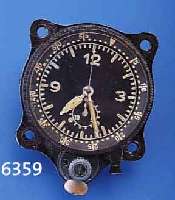 JUNGHANS BORD-/FLIEGERCHRONOGRAPH, DEUTSCHL. UM 1939, KAL. J30BZ, 30 MIN-STOPPZÄHLER, LÜN. M. 60ER INNENTEILUNG BEIDS. DREHB., EINBAUD. CA. 65 ...