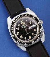KONVOLUT: 2X GLASHÜTTE HERRENARMBANDUHREN, 1X AUTOMATIK IM TAUCHERDESIGN, MODELL SPEZICHRON, 22 ST., UM 1978, MASS. METALL VERCHR., LEDERBD. NEU, ...
