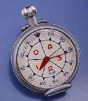 KONVOLUT: 2 EINHANDSTOPPER FÜR DEN SEGELSPORT (YACHTING), 1X HEUER AM BAND ZU TRAGEN, METALL MATT VERCHR., EDELST.-BODEN GESCHR., KAL. 4870, ...