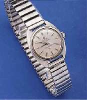 OMEGA DAMENSPORTUHR, CONSTELLATION, AUTOMA- TIK, CHRONOMETER, EDELST., BOD. GESCHR., NEUTR. EDELST.-ZUGGLIEDERBD., SATT. BL. M. AUFGES. ...