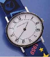 GIRARD PERREGAUX HERRENARMBANDUHR, SCHWEIZ UM 1968, EDELST., OVALFORM, BODEN GEDR., FLACHE GESAMTAUSF., EMAILFARB. KONTRASTZIFFER- BL., ...