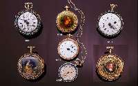 GOLDEMAILSPINDELTASCHENUHR DUCHENE, SCHWEIZ UM 1798, ÜBERGEH. BICOLOR (RG,GG), RAND VOM ÜBERGEH. M. SCHMUCKST. U. TÜRKISPERLEN, GEH.- BOD. M. ...