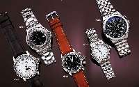 ZENITH ARMBANDCHRONOGRAPH EL PRIMERO, HAND- AUFZ., SCHWEIZ UM 1999, UNGETRAGEN, EDELST.- GEH., EDELST.-BAND Z.T. POL., Z.T. SAT., BEIDS . ...