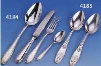 12 LÖFFEL, 800ER SILBER, DEUTSCH UM 1900, KLASSIZISTISCHER DEKOR, BRUCKMANN & SÖHNE, IM ETUI MIT ROTEM INNENFUTTER