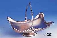 HENKELSCHÄLCHEN, KOCH & BERGFELD, UM 1890/ 1900, 800ER SILBER, SATINIERT, FOND MIT KARTUSCHE FÜR MONOGR., ROKAILLENVERZIERUNG, FEIN PUNZIERT, ...
