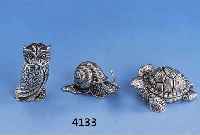 3 TISCHDEKORATION/GLÜCKSBRINGER, 925ER SILBER MASSIV, SCHILDKRÖTE, EULE UND SCHNECKE, NATURALIST.-IDEALIST. DARST., H BIS CA. 4.5 CM ZUS. CA. 165G