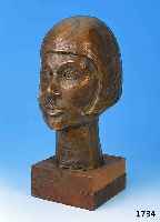 ROEDER, EMY, 1890 WÜRZBURG-1971, BEKANNTE DEUTSCHE BILDHAUERIN, WERKE IN ZAHLREICHEN MUSEEN VERTRETEN, HIER: KOPF EINER JUNGEN FRAU (WOHL ...