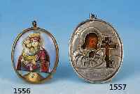 REISEIKONE, RUSSLAND, UM 1870-1900, OVAL, BEIDSEITIG BEMALT U. MIT SILBEROKLAD, ALS ANHÄNGER GEARBEITET U. BEIDSEITIG ZU TRAGEN, AUFHÄNGUNG ...