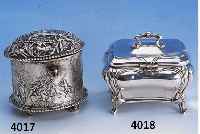 ZUCKERDOSE BZW. SCHMUCKDOSE, WILHELM BINDER UM 1890, SCHWÄBISCH GMÜND, 800ER SILBER INNENVERGOLDET, HISTORISMUS MIT JUGENDSTILAN- KLÄNGEN, 10.5 ...