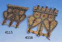 RÜCKENSCHMUCK, TURKMENISTAN UM 1900, SILBER TEILVERGOLDET, KARNEOLBESATZ, SOGN. GOSCHA ASIK, VGL. LIT.: DER TURKMENENSCHMUCK, HERMANN RUDOLPH, ...