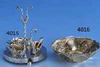 SCHÄLCHEN, NACH DEM VORBILD DES 17. JH., SCHLEISSNER, HANAU UM 1900, SILBER, GEPR., TEILVERGOLDET, BERIEBEN, FEINER GUß, KOMPLETT ...