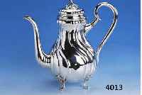 KAFFEEKANNE, KOPENHAGEN 1915, 830ER SILBER, MEISTERMARKE HOFJUWELIER MICHEL- SEN, WARDEINMARKE HEISE, BAROCKSTIL, DECKEL MIT SCHARNIER, ...