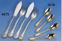 FISCHBESTECK, DEUTSCH, 30ER JAHRE, MEISTERMARKE HTB, 800ER SILBER, BES.-MONOGR., BEST. AUS: 6 MESSER UND 5 GABELN, ZUS. CA. 530 G
