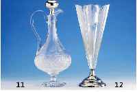 Glaskaraffe, wohl Niederlande um 1905/10, Kristallglas geschnitten, geschliffen, facett., StÖpsel Silber, H ca. 32 cm, min. best.