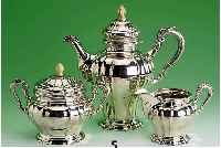 3-teil. Kaffeeservice, DÄnemark, Kopenhagen 1937, 830er Silber, best. aus: Kaffeekanne, Sahnegießer und Zuckerdose, barockisierend, Wardeinmarke ...
